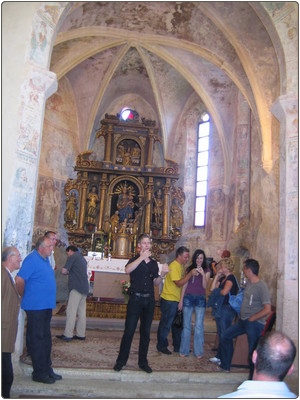 Občina Lobor se ponaša z izrednim sakralnim spomenikom, najstarejšo hrvaško krščansko cerkvijo, z Marijo Gorsko iz leta 800 in  lokalni turistični vodniki jo z veseljem predstavijo vsakemu obiskovalcu